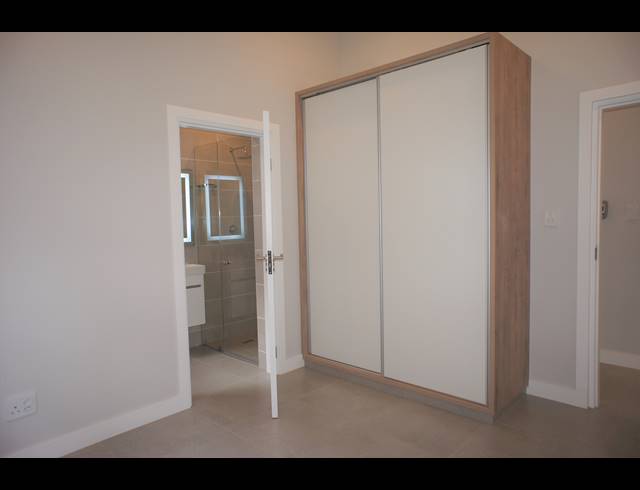 4 BEDROOM HOUSE FOR SALE IN PALM LAKES ESTATE